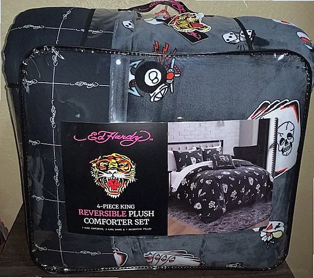 Ed Hardy Grey w/Cards,Dice,Lucky Skulls Reversible Plush 4pc KING Comforter Set