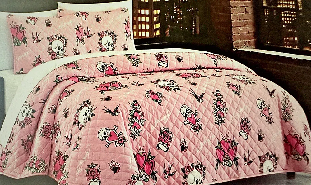 Ed Hardy Queen Quilt Set Pink Skull Heart Tattoo 3 Piece Bedding Set New