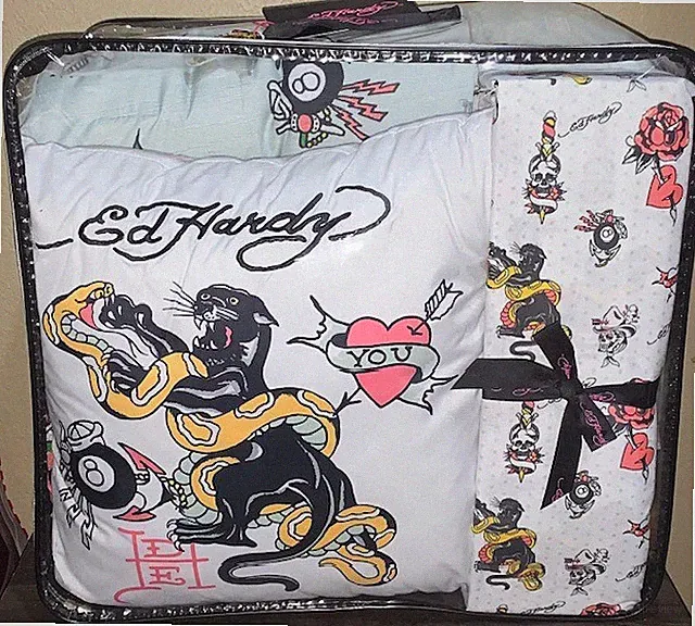 Ed Hardy w/Panther,Snake,Skull,Heart 8pc QUEEN Set Comforter,Shams,Sheets,Pillow