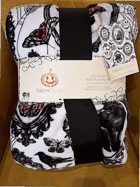 Goth Apothecary Halloween Blanket Queen Skull Moth Butterfly Crow Cat New