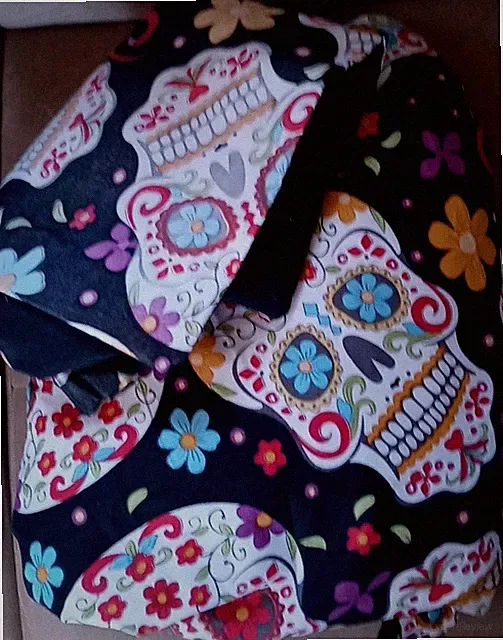 Queen Size Sugar Skull Cotton Bed Cover Bedding 2 Pieces (Blanket & Large Sham)