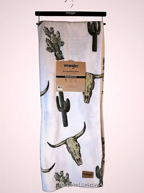 Wrangler Super Soft Cozy Plush Throw Blanket Cactus & Cow Skull Western 50x70 in